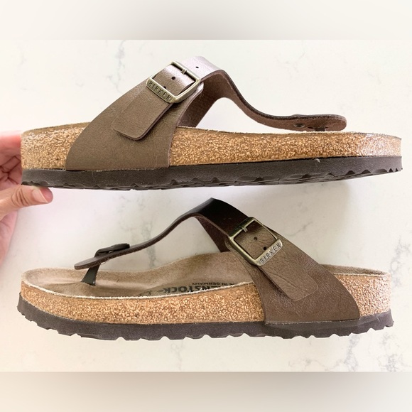Birkenstock Bronze Gizeh Thong Sandals - Picture 5 of 11